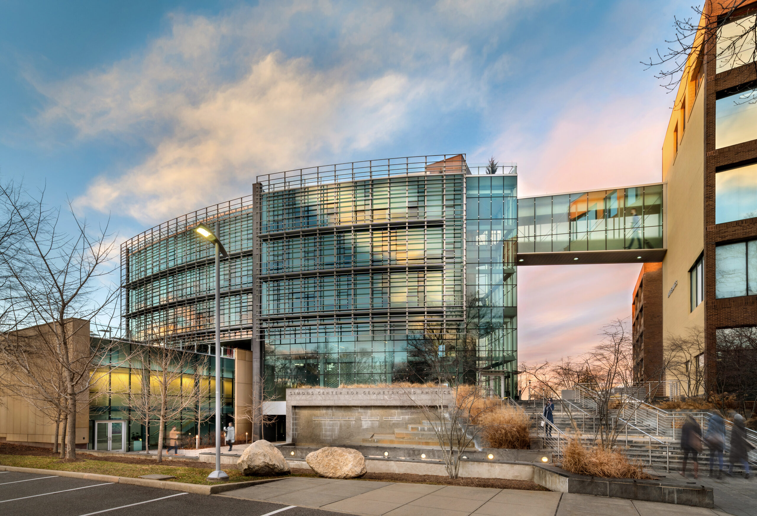 simon's center at stony brook